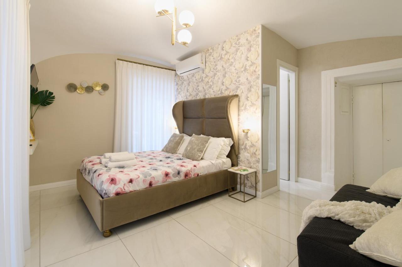 Grandapartments Via Toledo Napoli エクステリア 写真